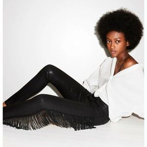 Amazing black jeans worn at tn teen USA 1x